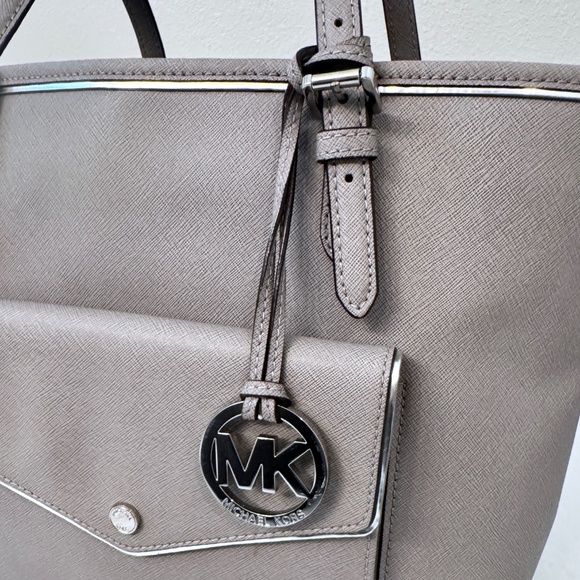 MICHAEL KORS JET SET Gray Saffiano Leather Bag with Silver Tone Hardware - Picture 3 of 5